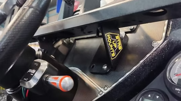 Str8 Up Mounts Dash Mount